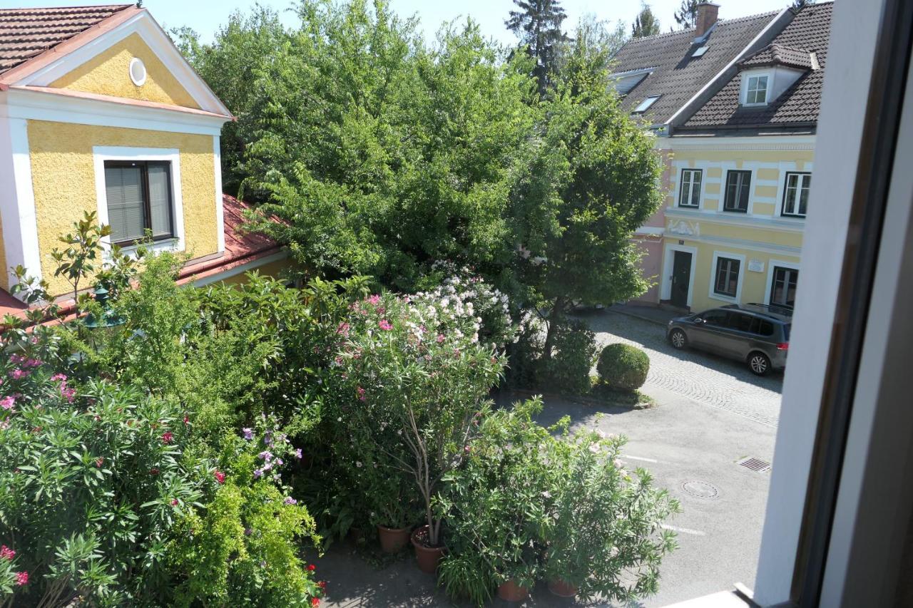 Hotel Mediterraneo Ybbs an der Donau Εξωτερικό φωτογραφία